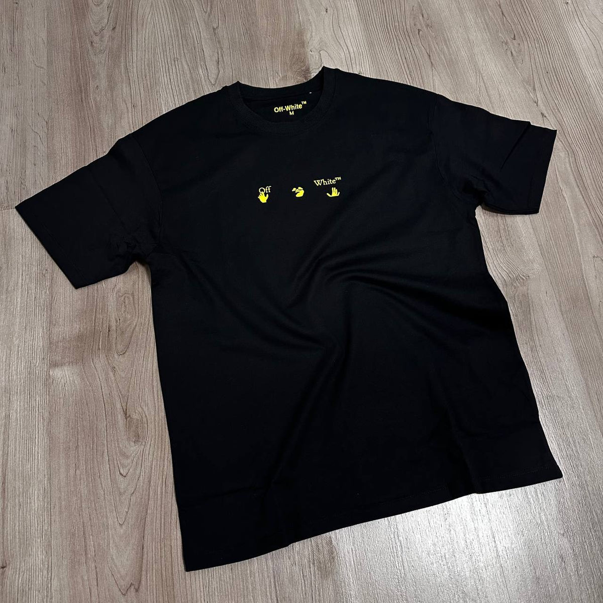 CAMISETA OFF OVERSIZE