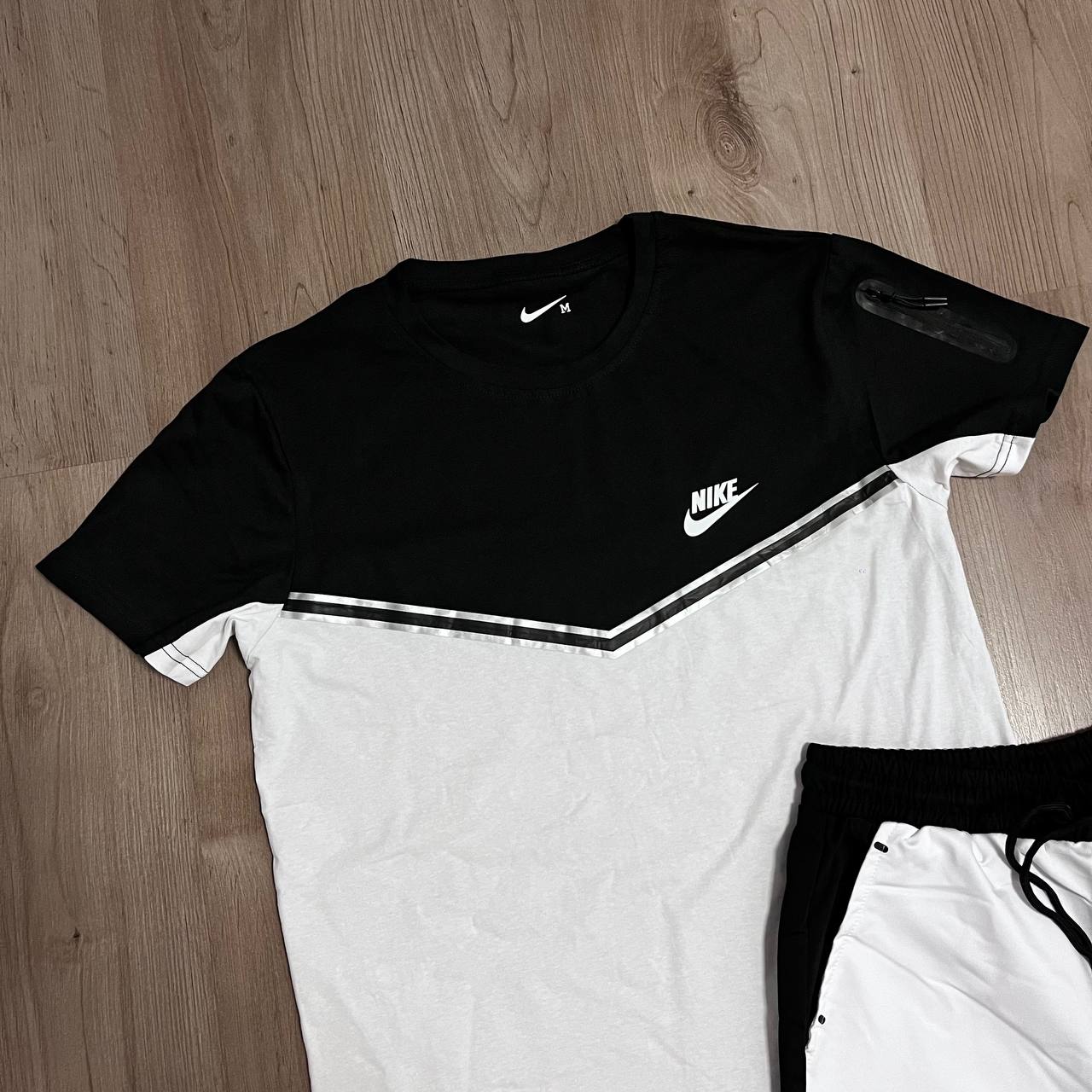 CONJUNTO CORTO NIKE TECH