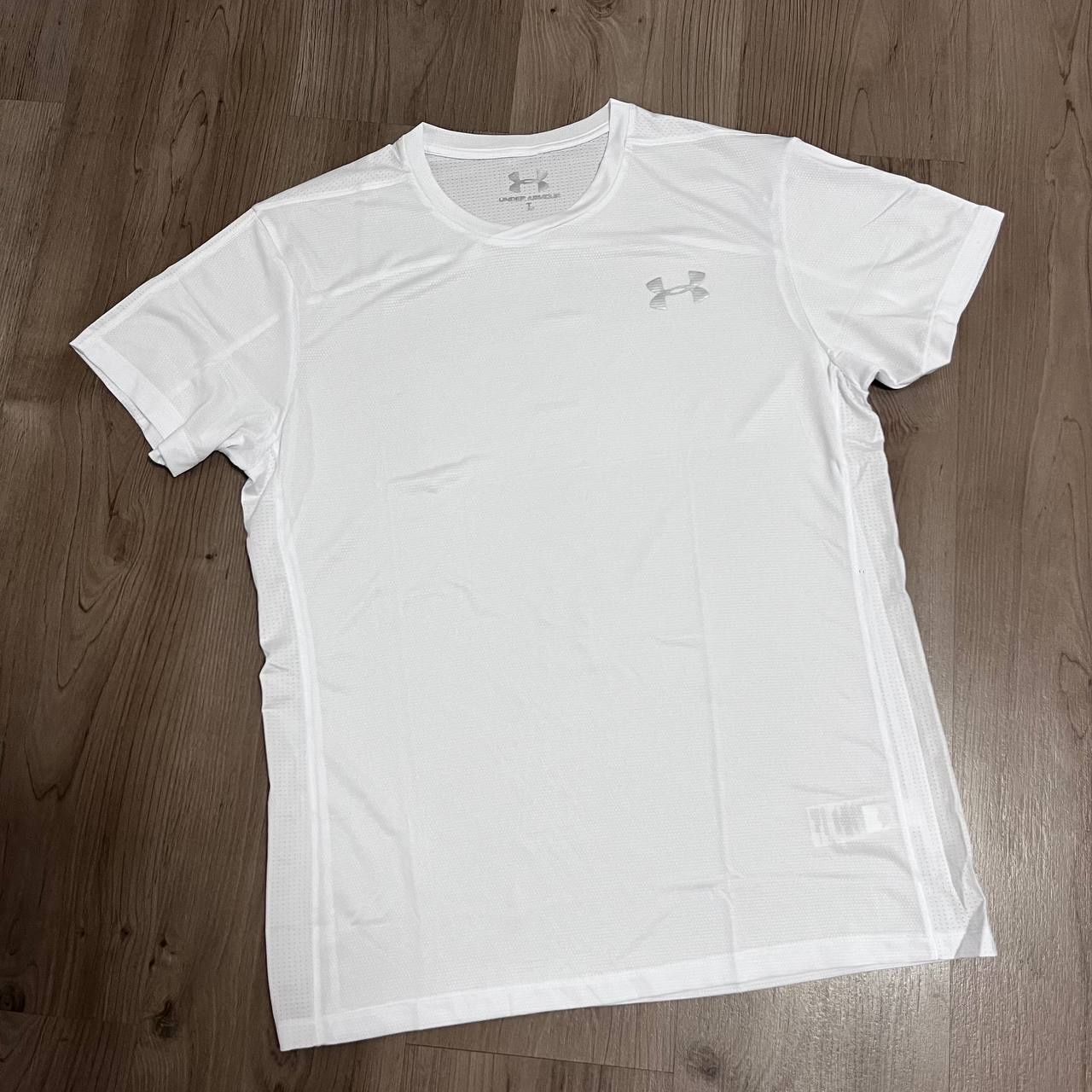 CAMISETA UNDER ARMOUR SLIM FIT BLANCA