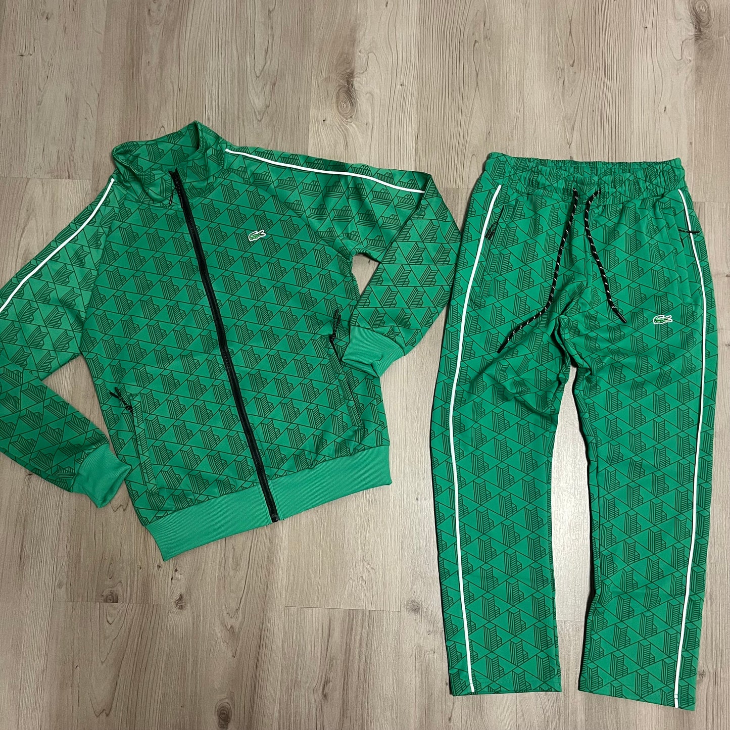Conjunto largo LACOSTE VERDE