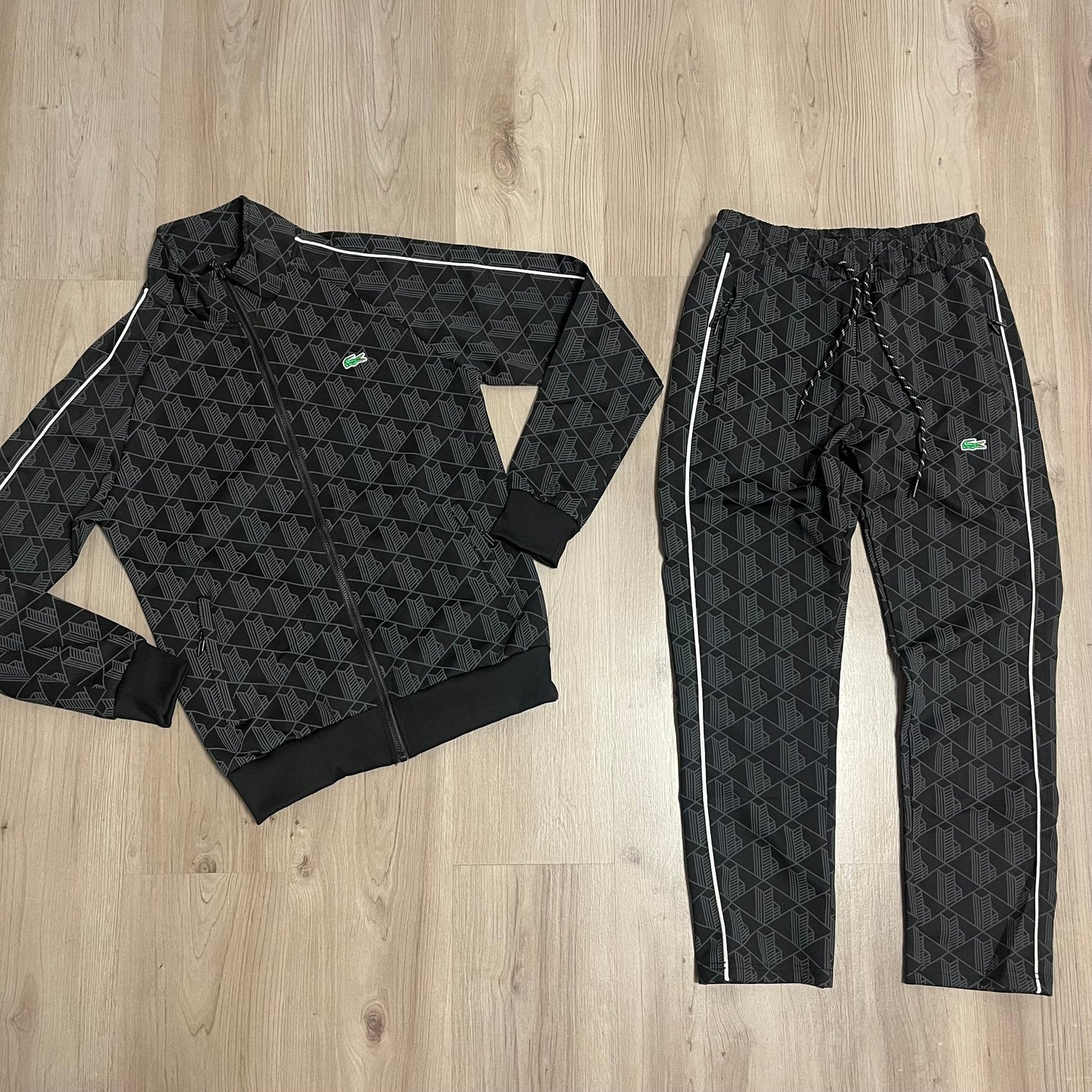 Conjunto largo LACOSTE BLACK