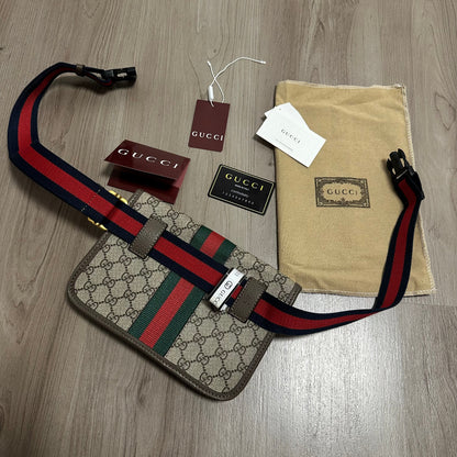 RIÑONERA GUCCI GG