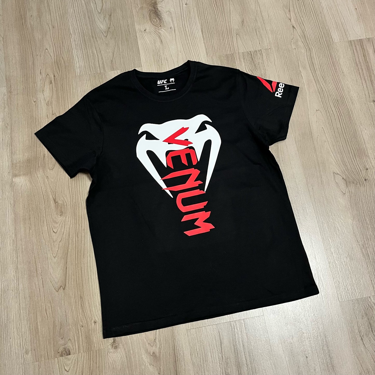 Camiseta UFC VENUM