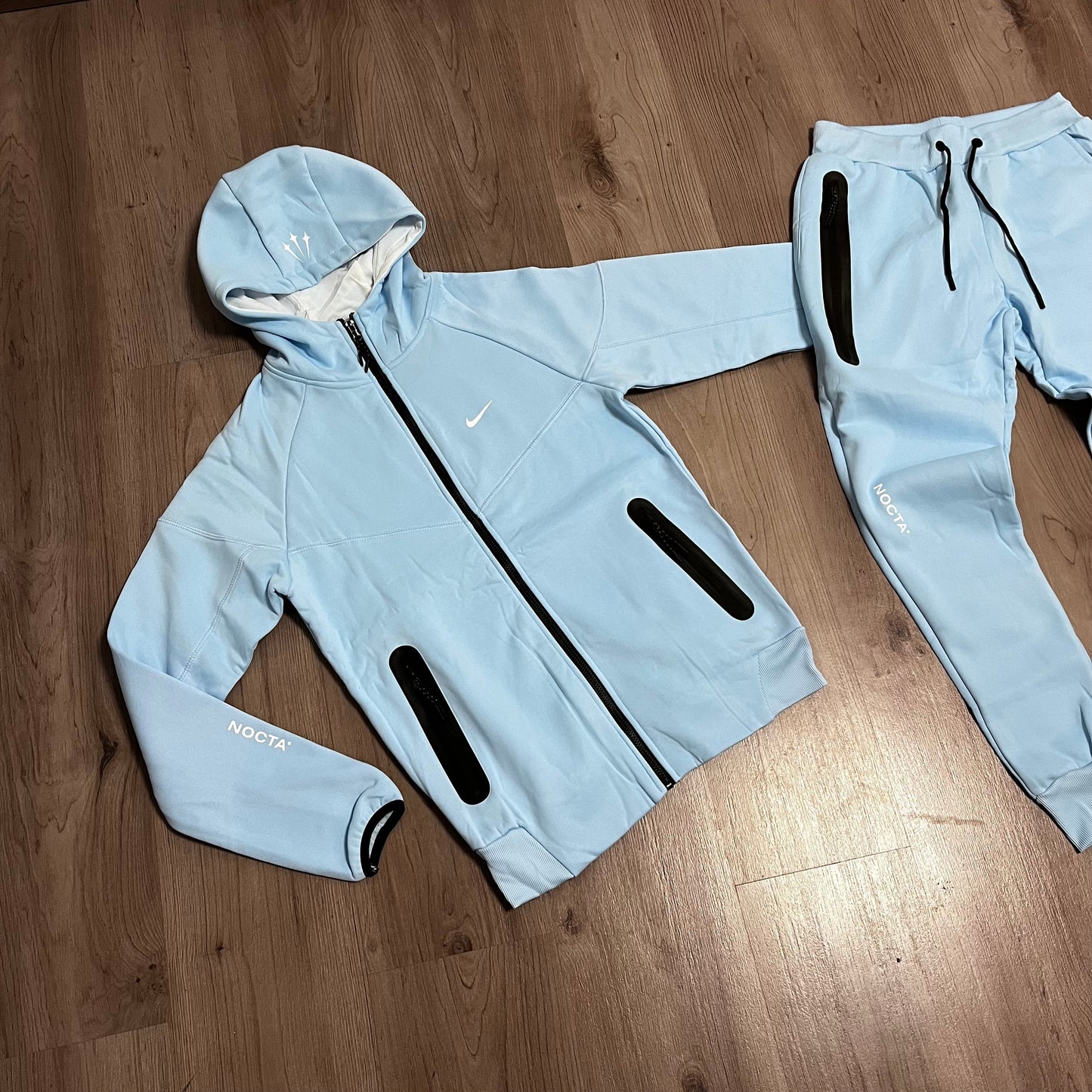 Conjunto largo NIKE NOCTA