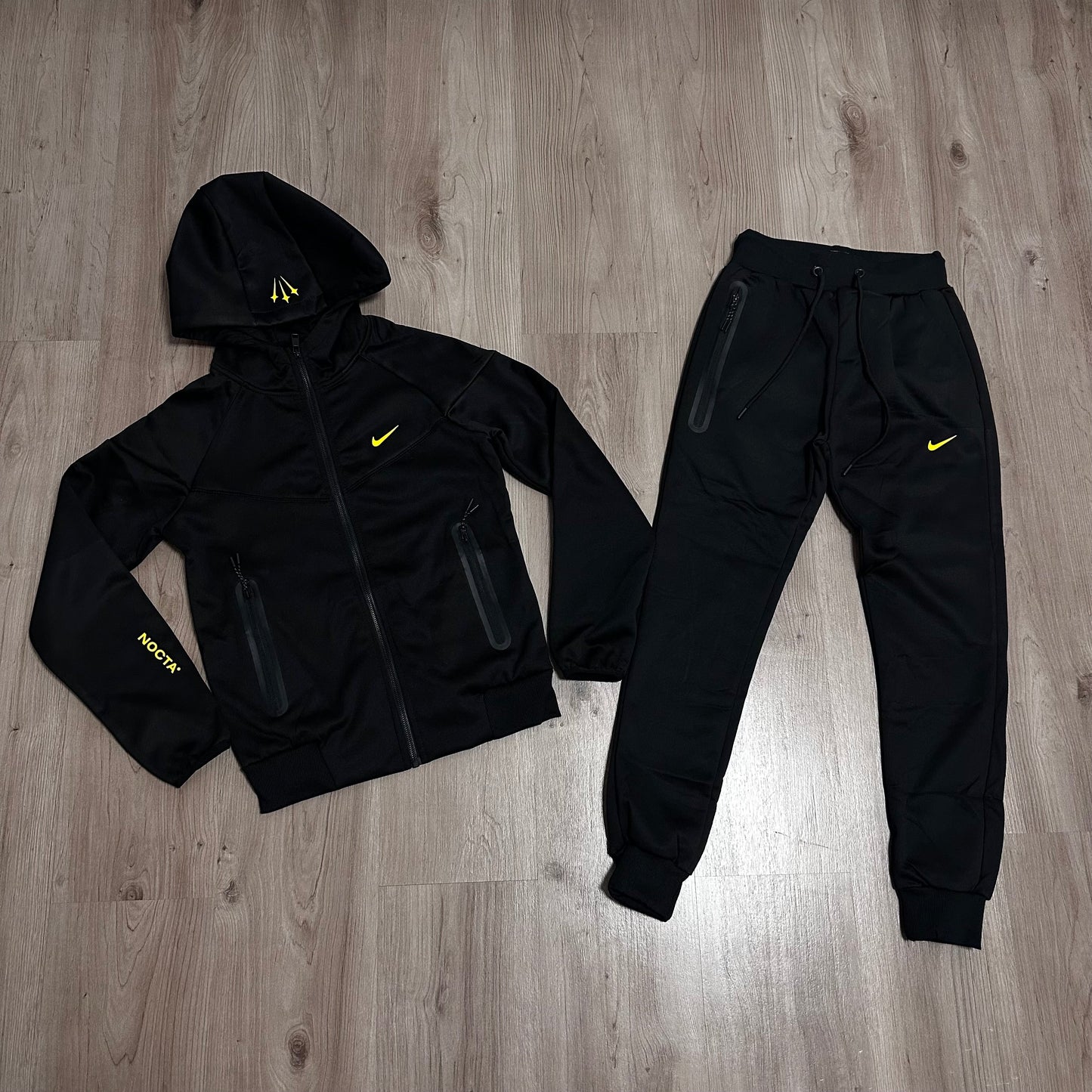 Conjunto largo NIKE NOCTA