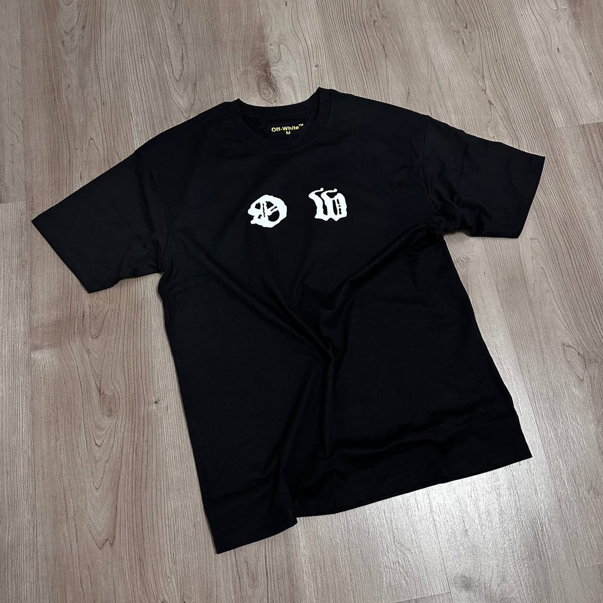 CAMISETA OFF OVERSIZE