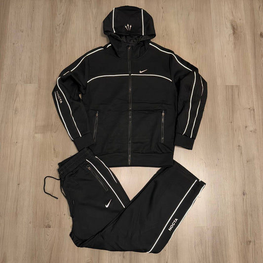 Conjunto largo NIKE NOCTA TELA GRUESA NEGRO