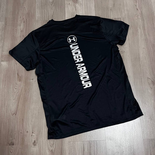 CAMISETA UNDER ARMOUR SLIM FIT NEGRA