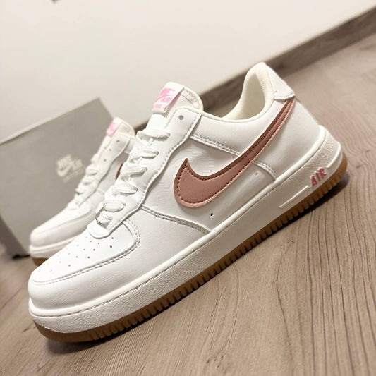 ZAPATILLAS NIKE AIR FORCE WHITE/PINK